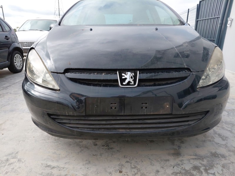 Recambio de paragolpes delantero para peugeot 307 sw (3h) 2.0 hdi 135 referencia OEM IAM   