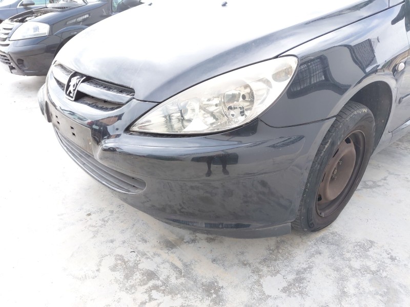 Recambio de paragolpes delantero para peugeot 307 sw (3h) 2.0 hdi 135 referencia OEM IAM   
							