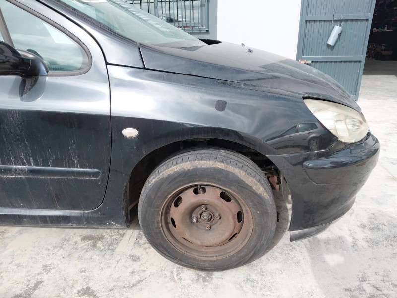 Recambio de aleta delantera derecha para peugeot 307 sw (3h) 2.0 hdi 135 referencia OEM IAM   