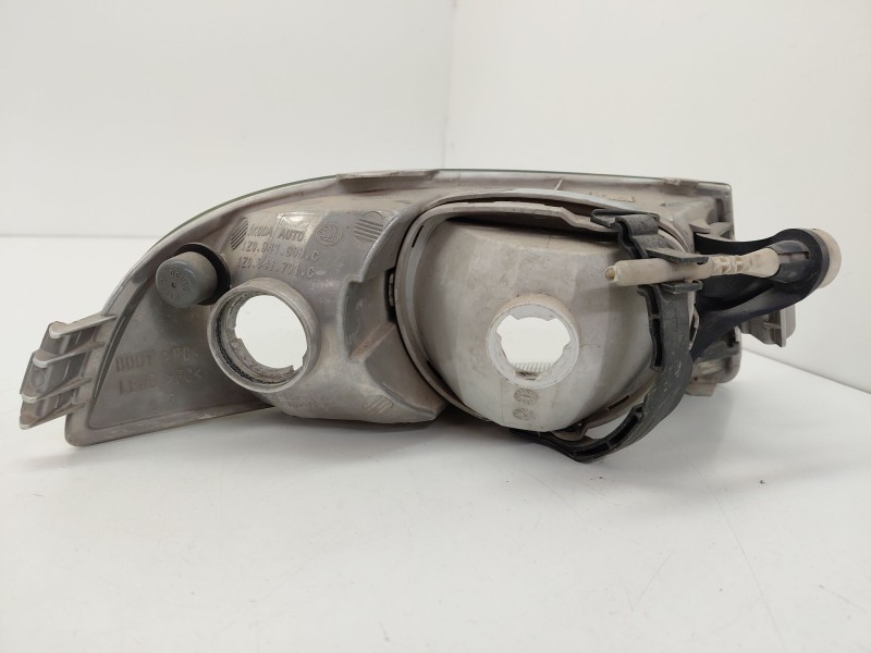 Recambio de faro antiniebla izquierdo para skoda octavia ii (1z3) 1.6 lpg referencia OEM IAM 1Z0941699  