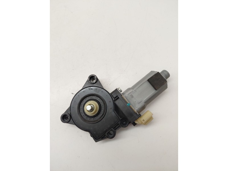 Recambio de motor elevalunas trasero derecho para hyundai i30 (fd) 1.4 referencia OEM IAM F00S1A3295  
