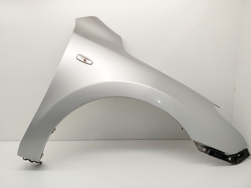 Recambio de aleta delantera derecha para hyundai i30 (fd) 1.4 referencia OEM IAM   