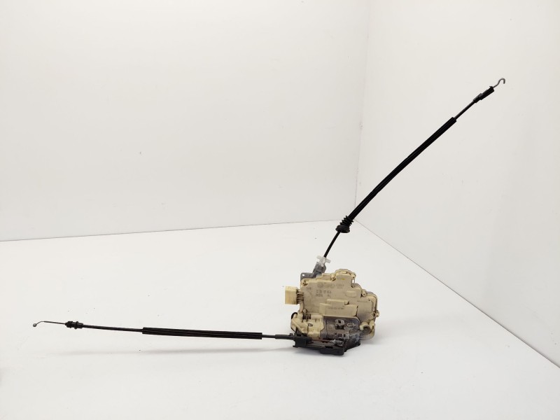 Recambio de cerradura puerta delantera izquierda para volkswagen passat b6 (3c2) 2.0 tdi 16v referencia OEM IAM   
							