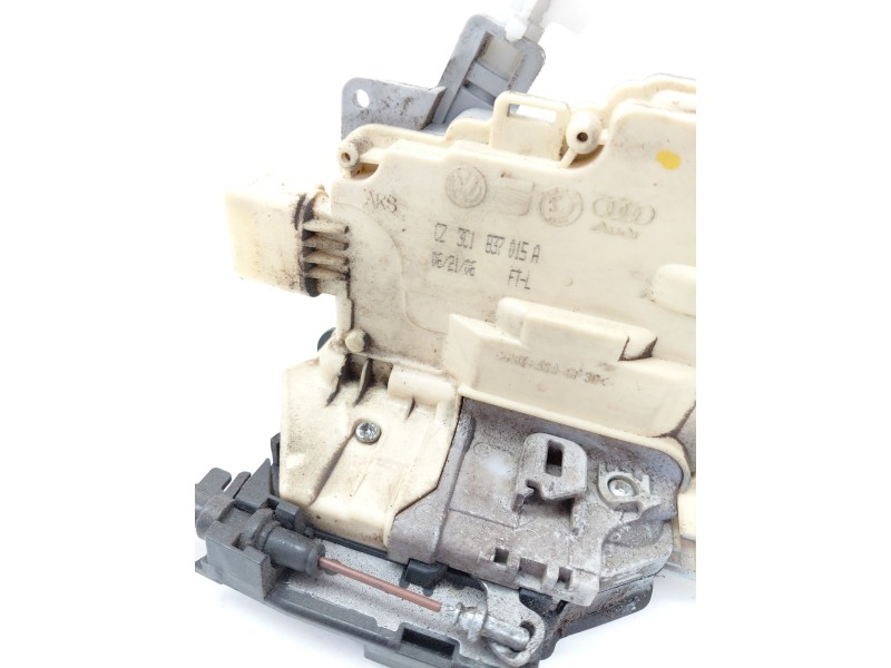 Recambio de cerradura puerta delantera izquierda para volkswagen passat b6 (3c2) 2.0 tdi 16v referencia OEM IAM   
							