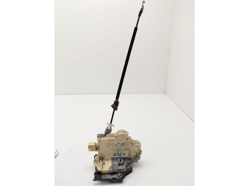 Recambio de cerradura puerta trasera izquierda para volkswagen passat b6 (3c2) 2.0 tdi 16v referencia OEM IAM   
							