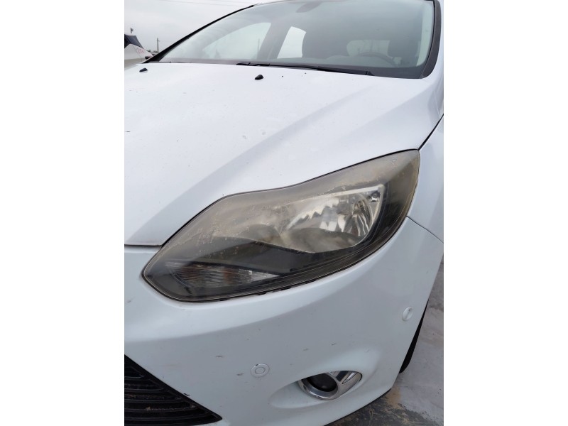 Recambio de faro izquierdo para ford focus iii 1.0 ecoboost referencia OEM IAM   