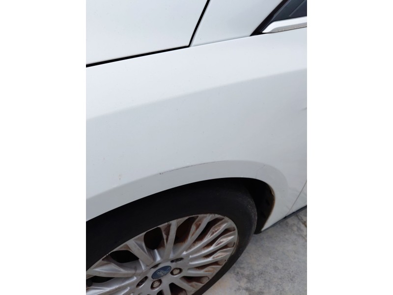 Recambio de aleta delantera izquierda para ford focus iii 1.0 ecoboost referencia OEM IAM   