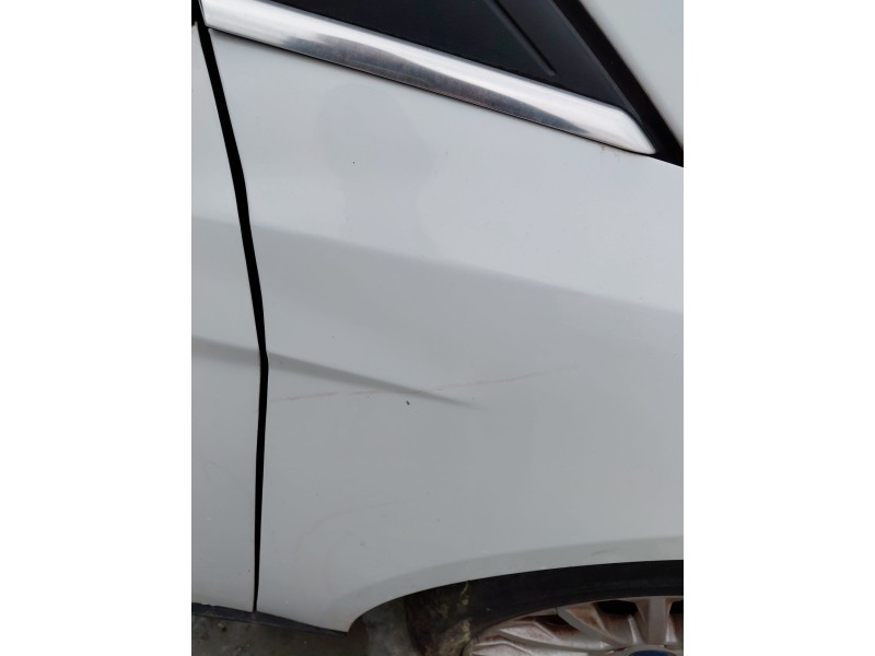 Recambio de aleta delantera derecha para ford focus iii 1.0 ecoboost referencia OEM IAM   
							