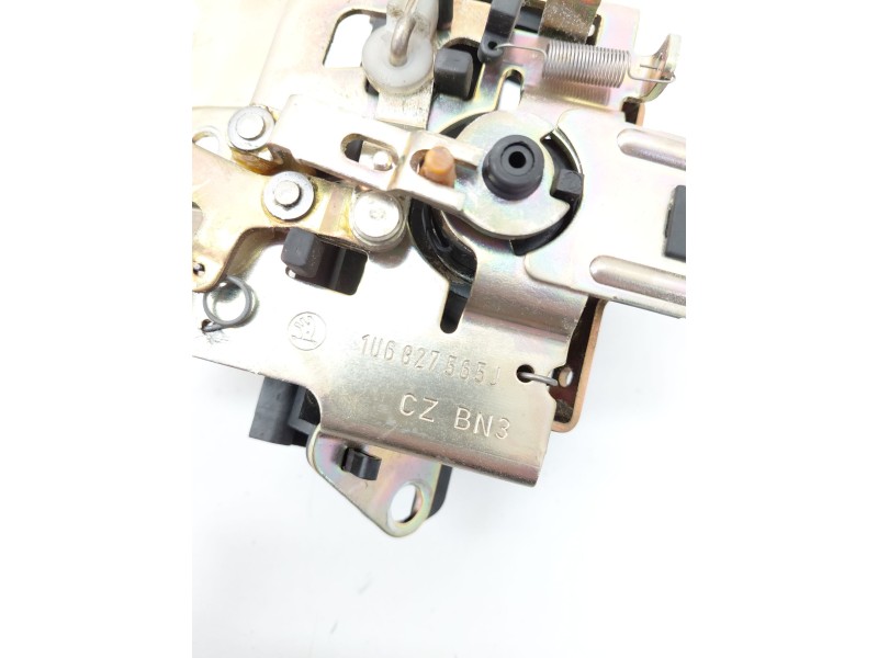 Recambio de maneta exterior porton para skoda octavia i (1u2) 1.9 tdi referencia OEM IAM 1U6827565K  