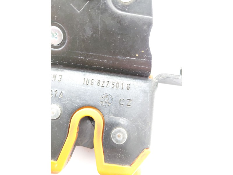 Recambio de cerradura maletero / porton para skoda octavia i (1u2) 1.9 tdi referencia OEM IAM 1U6827501G  
							