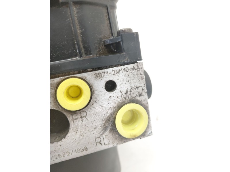 Recambio de abs para ford mondeo iii (b5y) 2.0 tdci referencia OEM IAM 3S712M110AA  