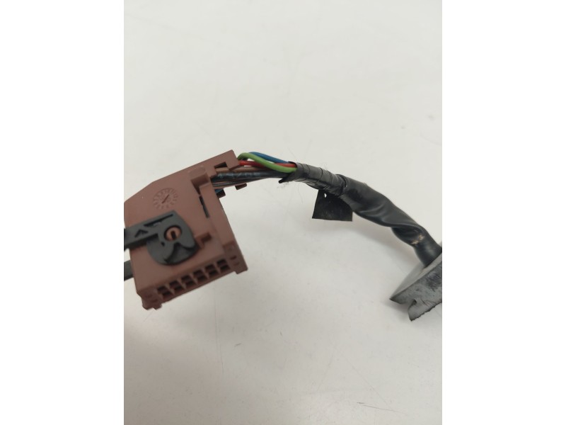 Recambio de retrovisor derecho para peugeot 407 (6d_) 1.6 hdi 110 (6d9hzc, 6d9hyc) referencia OEM IAM   
							