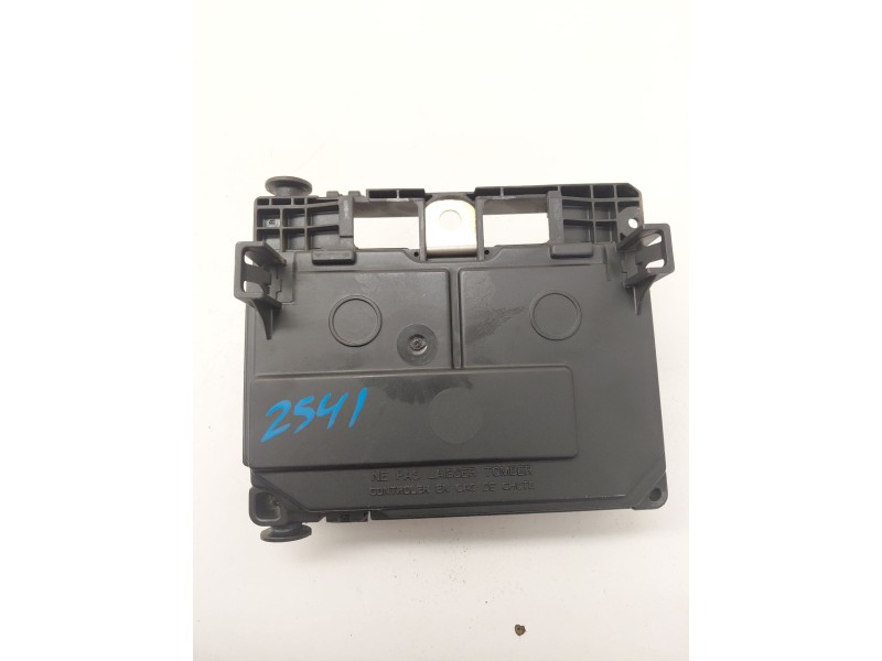 Recambio de caja reles / fusibles para peugeot 407 (6d_) 1.6 hdi 110 (6d9hzc, 6d9hyc) referencia OEM IAM 9656593780  
							