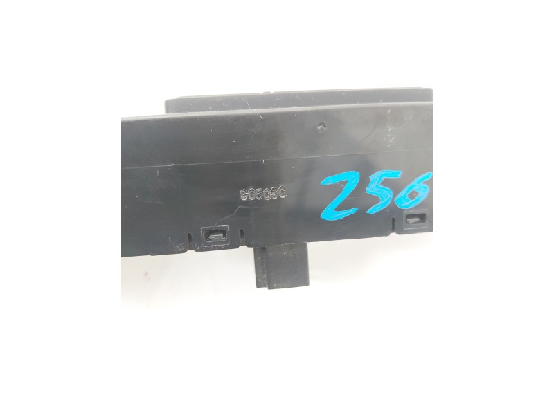 Recambio de mando multifuncion para nissan micra v (k14) 1.0 ig-t 100 referencia OEM IAM 90506C  