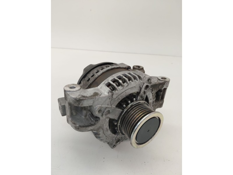 Recambio de alternador para toyota avensis (_t25_) 2.0 d-4d (adt250_) referencia OEM IAM 270600G011  