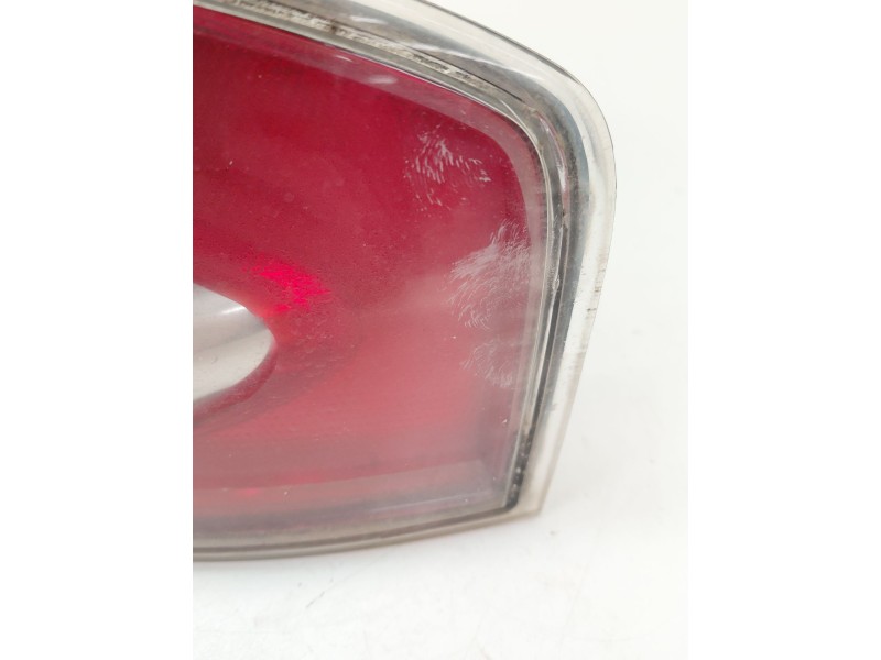 Recambio de piloto trasero izquierdo para seat ibiza iii (6l1) 1.4 16v referencia OEM IAM 6L6945096A  
							