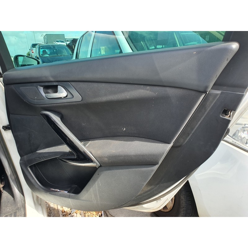 Recambio de guarnecido puerta trasera derecha para peugeot 508 sw 1.6 e-hdi fap referencia OEM IAM   