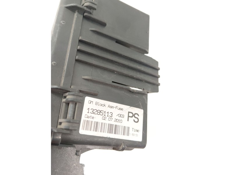 Recambio de caja reles / fusibles para opel insignia a (g09) 2.0 cdti (68) referencia OEM IAM 13285113  