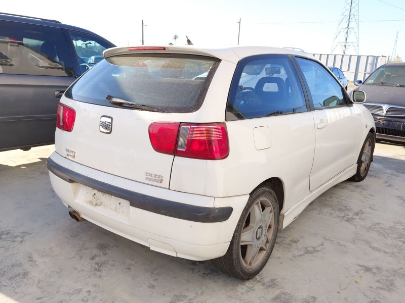 seat ibiza ii (6k1) del año 2001