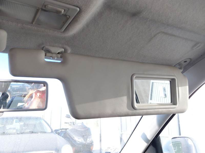 Recambio de parasol derecho para seat ibiza ii (6k1) 1.8 t 20v cupra referencia OEM IAM   
							