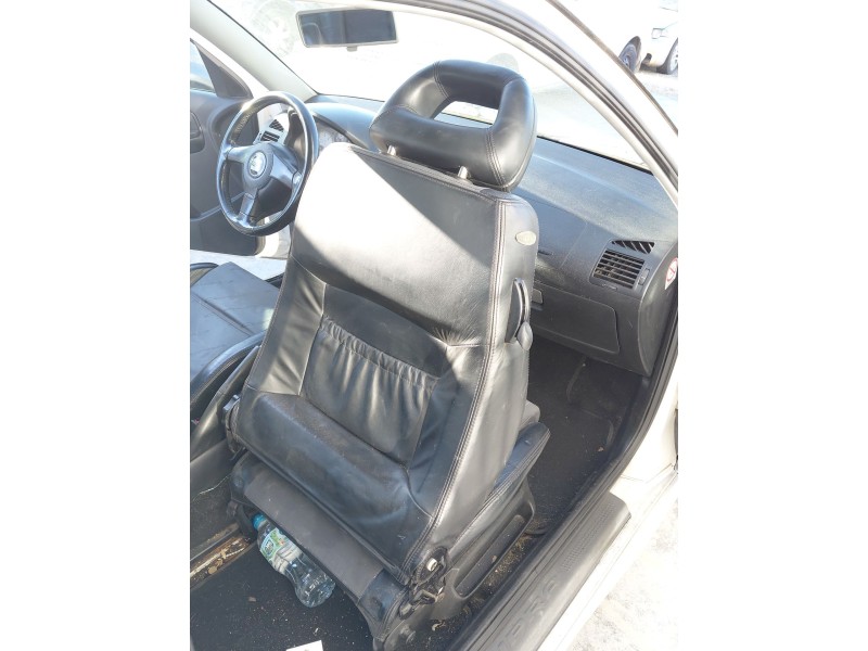 Recambio de asiento delantero derecho para seat ibiza ii (6k1) 1.8 t 20v cupra referencia OEM IAM   