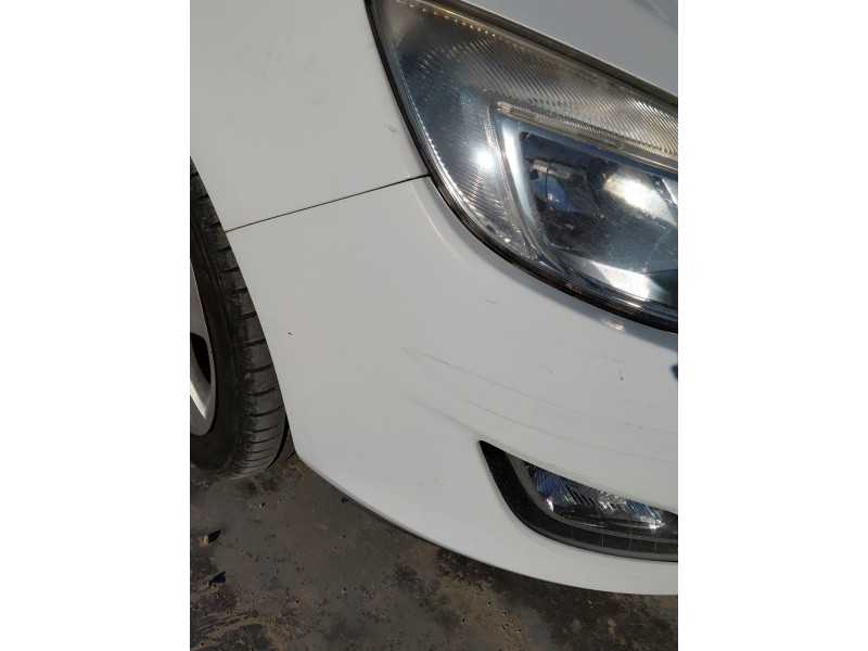 Recambio de paragolpes delantero para opel astra j sports tourer (p10) 1.7 cdti (35) referencia OEM IAM   