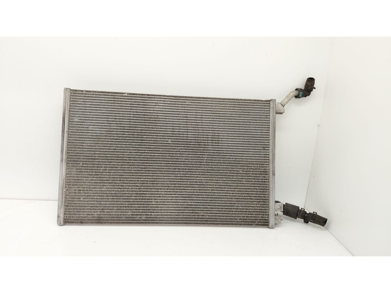 Recambio de condensador aire acondicionado para jaguar f-pace (x761) 2.0 td4 awd referencia OEM IAM GX738K230BB  
							