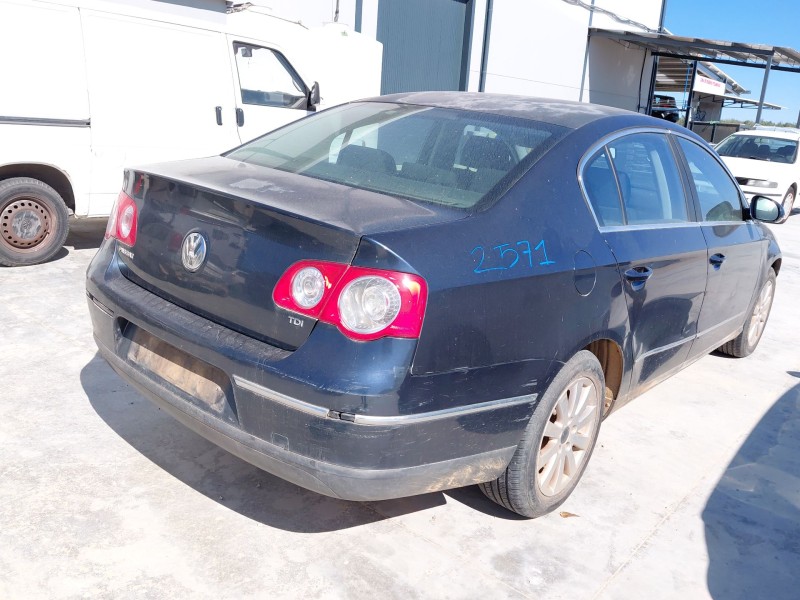 volkswagen passat b6 (3c2) del año 2006
							