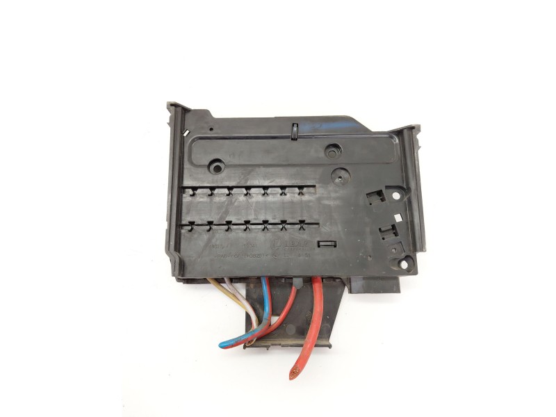 Recambio de caja reles / fusibles para ford focus iii 1.0 ecoboost referencia OEM IAM AV6T14A067BB  
							