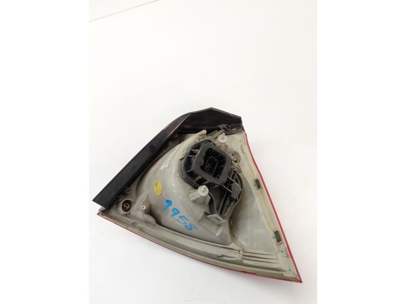 Recambio de piloto trasero izquierdo para volkswagen golf v (1k1) 1.9 tdi referencia OEM IAM   
							