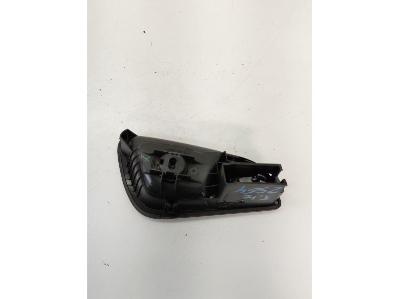 Recambio de maneta interior trasera izquierda para ford focus iii 1.0 ecoboost referencia OEM IAM AM51U22601  