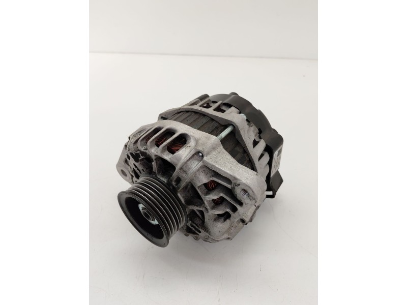 Recambio de alternador para hyundai i30 (fd) 1.4 referencia OEM IAM 373002B101  