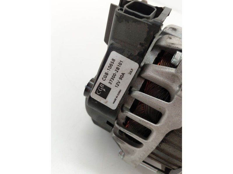 Recambio de alternador para hyundai i30 (fd) 1.4 referencia OEM IAM 373002B101  
							