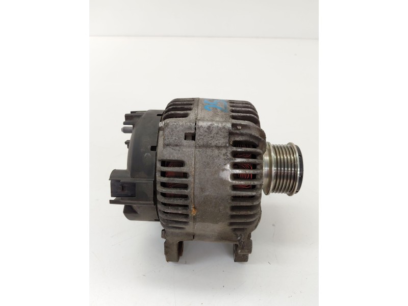 Recambio de alternador para volkswagen passat b6 (3c2) 2.0 tdi 16v referencia OEM IAM 021903026L  
