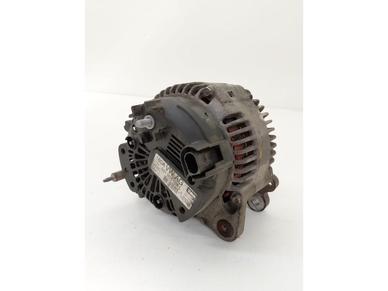 Recambio de alternador para volkswagen passat b6 (3c2) 2.0 tdi 16v referencia OEM IAM 021903026L  