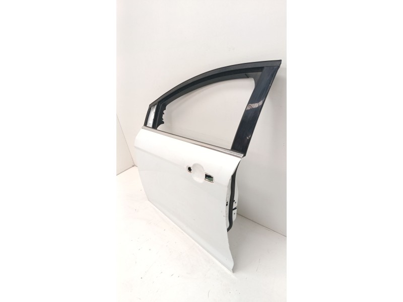 Recambio de puerta delantera izquierda para ford focus iii 1.0 ecoboost referencia OEM IAM   
							