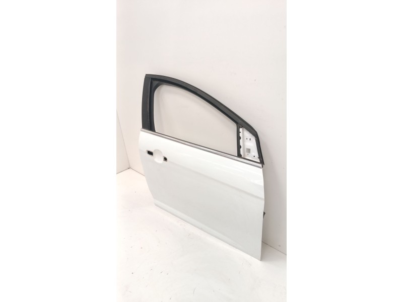 Recambio de puerta delantera derecha para ford focus iii 1.0 ecoboost referencia OEM IAM   
