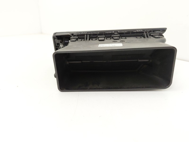 Recambio de rejilla aireadora para skoda superb iii (3v3) 2.0 tdi referencia OEM IAM 3V0819702  
							