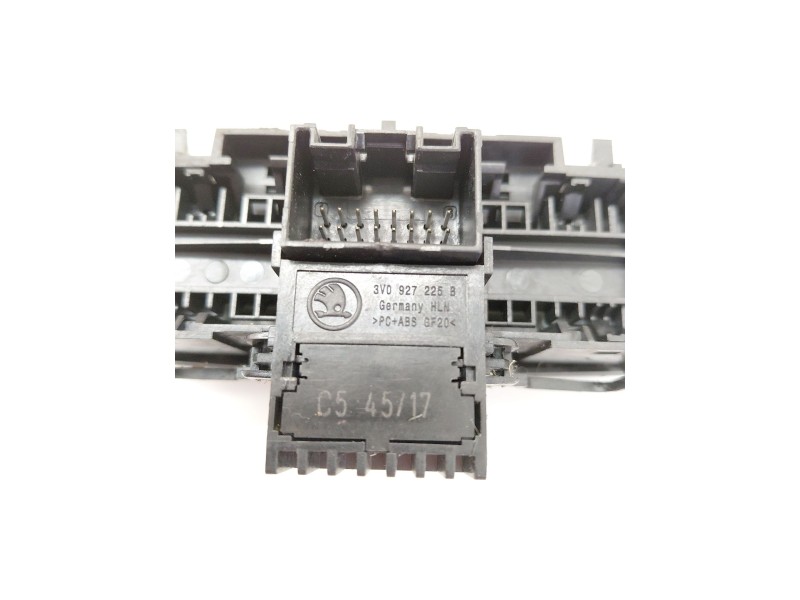 Recambio de freno de mano electrico para skoda superb iii (3v3) 2.0 tdi referencia OEM IAM 3V0927225B  