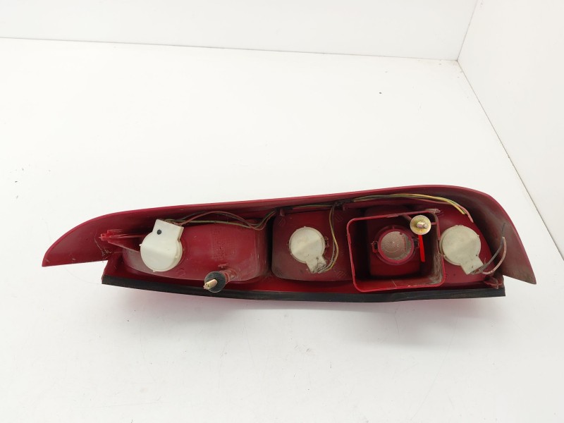 Recambio de piloto trasero derecho para peugeot 807 (eb_) 3.0 v6 referencia OEM IAM   