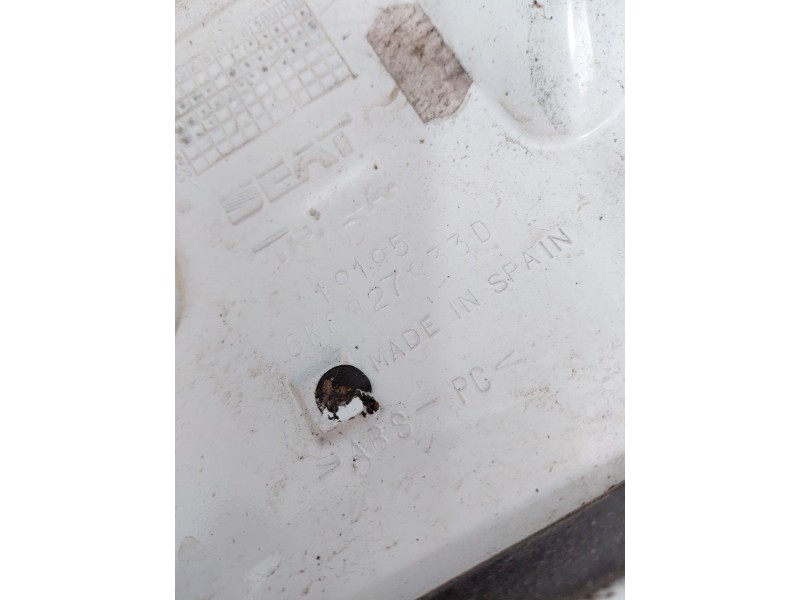 Recambio de aleron trasero para seat ibiza ii (6k1) 1.8 t 20v cupra referencia OEM IAM 6K6827933D  