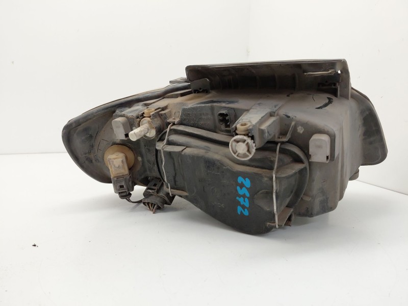 Recambio de faro izquierdo para seat ibiza ii (6k1) 1.8 t 20v cupra referencia OEM IAM   