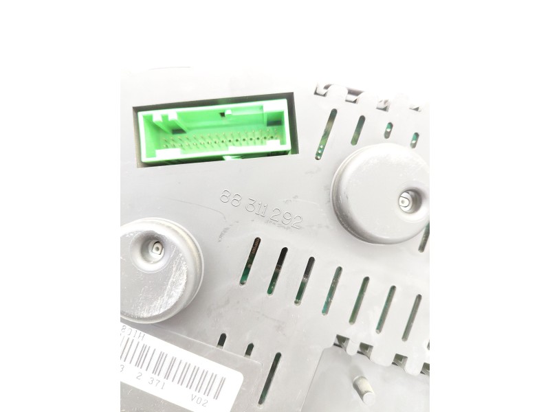 Recambio de cuadro instrumentos para seat ibiza ii (6k1) 1.8 t 20v cupra referencia OEM IAM 88311292  