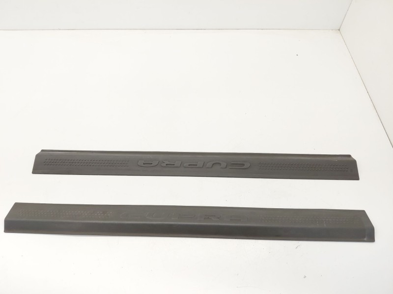 Recambio de moldura para seat ibiza ii (6k1) 1.8 t 20v cupra referencia OEM IAM   