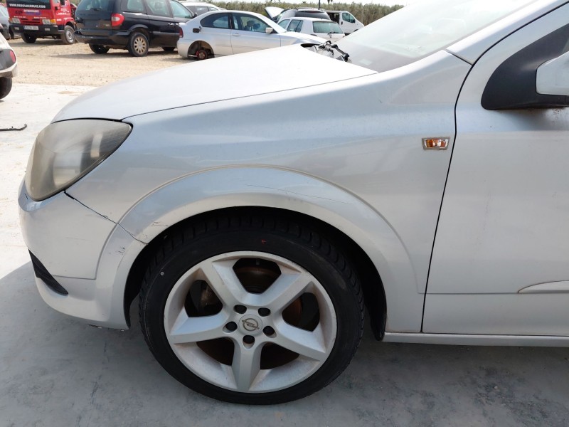 Recambio de aleta delantera izquierda para opel astra h gtc (a04) 1.6 (l08) referencia OEM IAM   