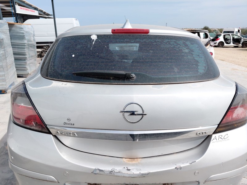 Recambio de porton trasero para opel astra h gtc (a04) 1.6 (l08) referencia OEM IAM   