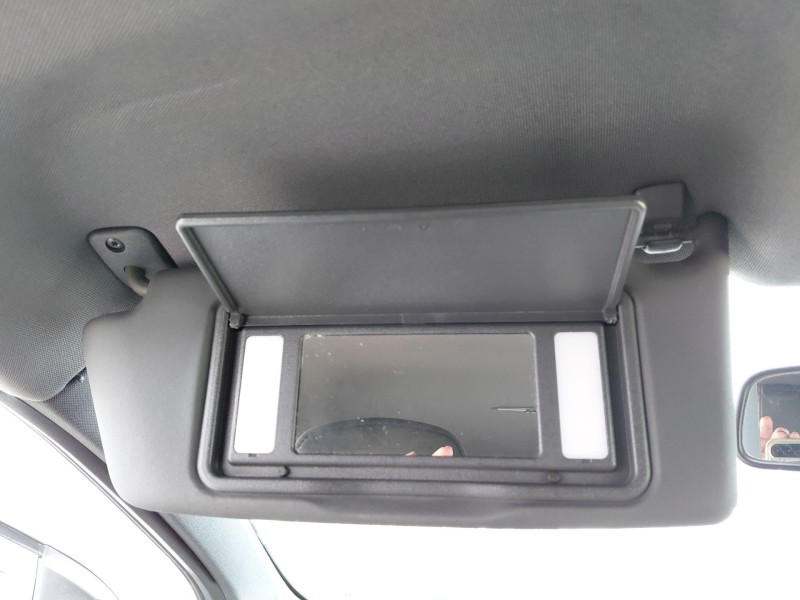 Recambio de parasol izquierdo para opel astra h gtc (a04) 1.6 (l08) referencia OEM IAM   
							