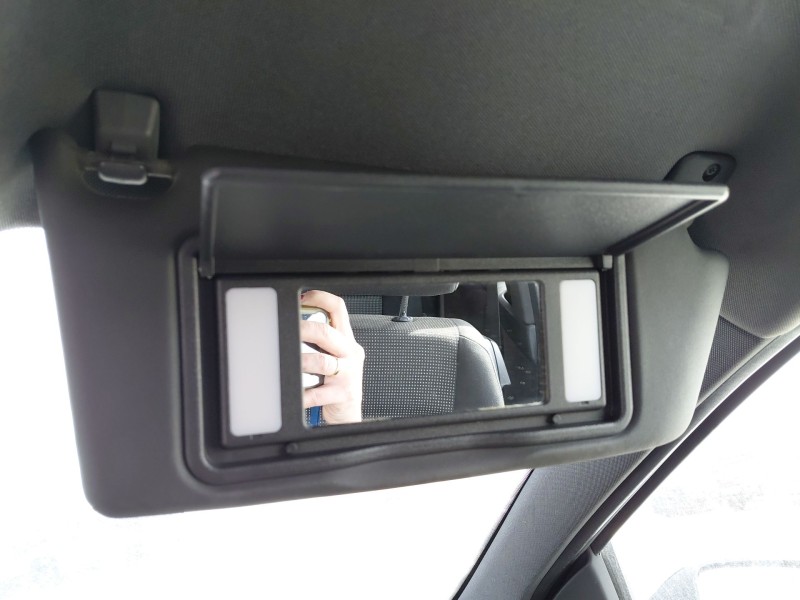 Recambio de parasol derecho para opel astra h gtc (a04) 1.6 (l08) referencia OEM IAM   
							