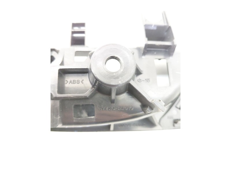 Recambio de maneta interior trasera derecha para lexus is ii (_e2_) 220d (ale20) referencia OEM IAM 6773053010  
