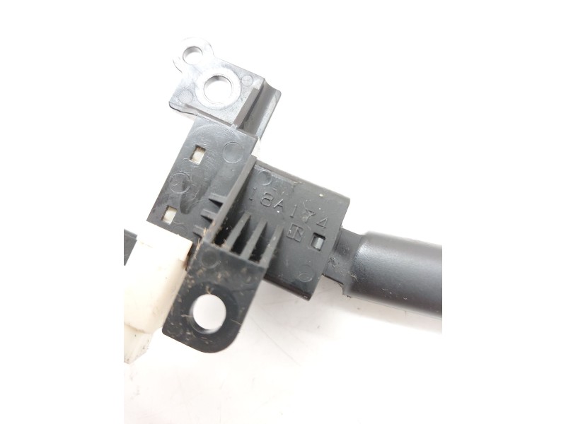 Recambio de mando multifuncion para lexus is ii (_e2_) 220d (ale20) referencia OEM IAM 18A174  